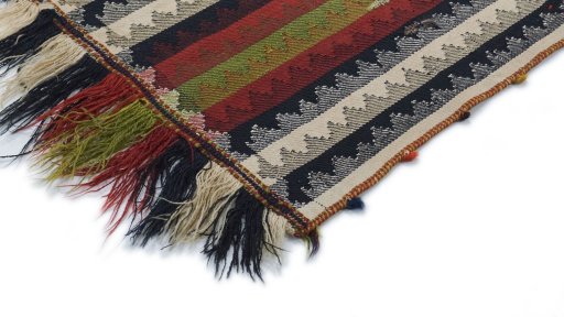 Backside of handmade 1950s Kilim Jajim rug showing knot structure and weave density