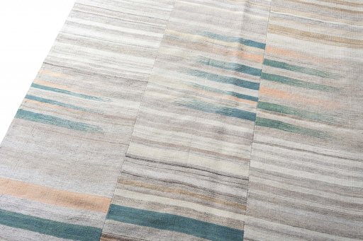 Surface texture of New Kilim Kiasar rug with natural Wool and intricate pattern