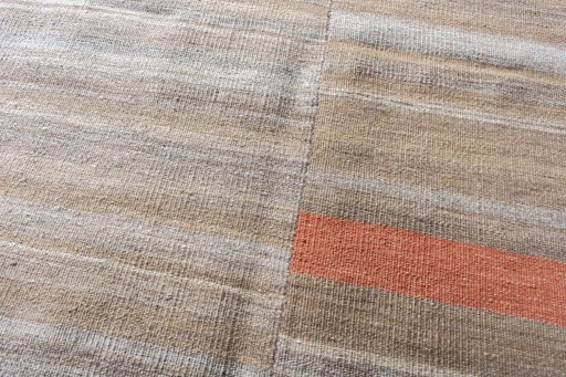 Backside of handmade New Kilim Kiasar rug showing knot structure and weave density