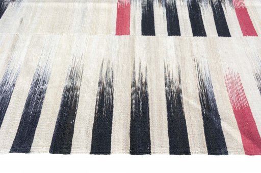 Close-up detail of New Kilim Kiasar rug from Iran / Persia showing Wool weave
