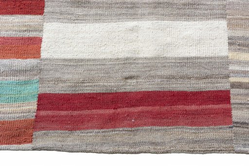 Central medallion detail of New Kilim Kiasar rug from Iran / Persia