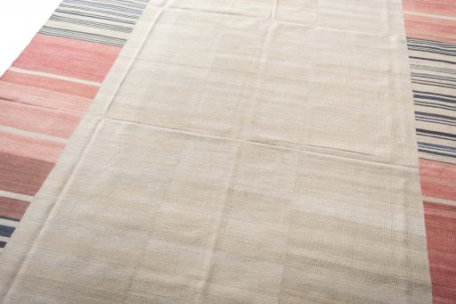 Surface texture of New Kilim Kiasar rug with natural Wool and intricate pattern