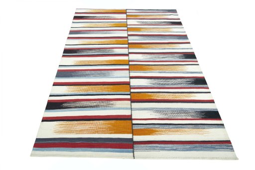 Close-up detail of New Kilim Kiasar rug from Iran / Persia showing Wool weave