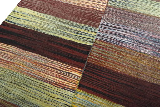 Surface texture of New Kilim Kiasar rug with natural Wool and intricate pattern
