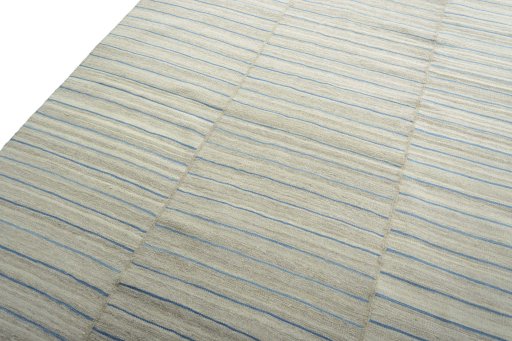 Surface texture of New Kilim Kiasar rug with natural Wool and intricate pattern