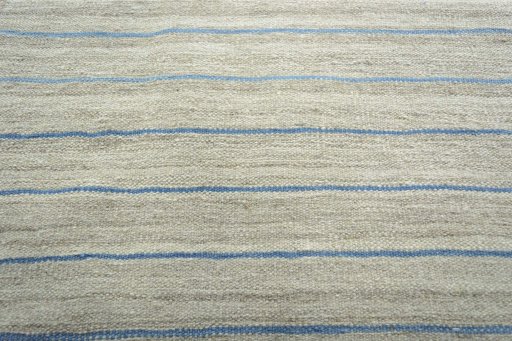 Backside of handmade New Kilim Kiasar rug showing knot structure and weave density