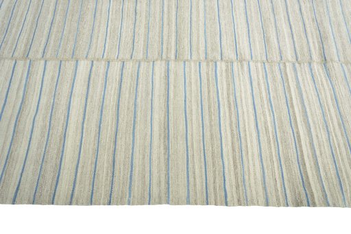 Close-up detail of New Kilim Kiasar rug from Iran / Persia showing Wool weave