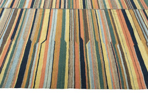 Close-up detail of New Kilim Kiasar rug from Iran / Persia showing Wool weave