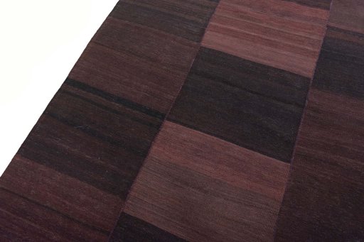 Surface texture of New Kilim Kiasar rug with natural Cotton and intricate pattern