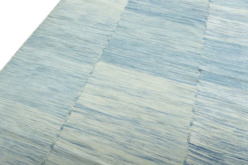 Surface texture of New Kilim Kiasar rug with natural Wool and intricate pattern