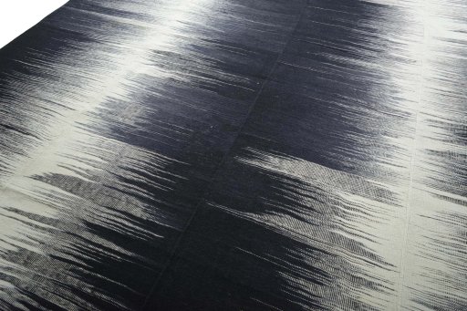 Surface texture of New Kilim Kiasar rug with natural Wool and intricate pattern