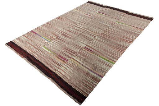 Corner detail of New Kilim Kiasar rug showing border pattern and Wool pile