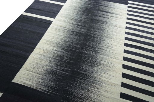 Surface texture of New Kilim Kiasar rug with natural Wool and intricate pattern