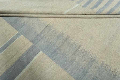 Corner detail of New Kilim Kiasar rug showing border pattern and Wool pile