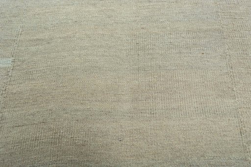 Backside of handmade New Kilim Kiasar rug showing knot structure and weave density