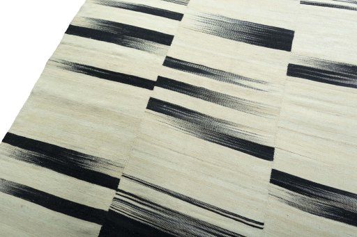 Surface texture of New Kilim Kiasar rug with natural Wool and intricate pattern