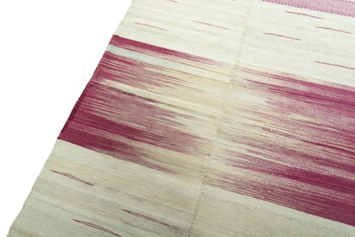 Surface texture of New Kilim Kiasar rug with natural Wool and intricate pattern