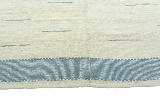 Central medallion detail of New Kilim Kiasar rug from Iran / Persia