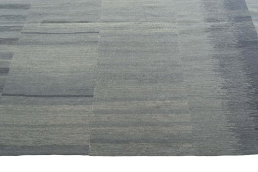 Backside of handmade New Kilim Kiasar rug showing knot structure and weave density