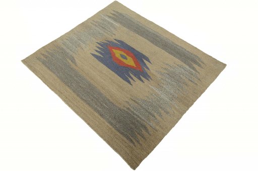 Corner detail of New Kilim Sofre rug showing border pattern and Wool pile