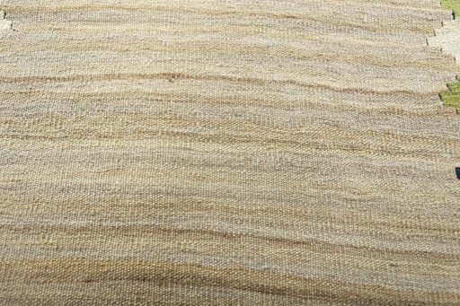 Backside of handmade New Kilim Sofre rug showing knot structure and weave density