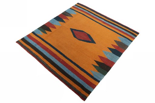 Corner detail of New Kilim Sofre rug showing border pattern and Wool pile
