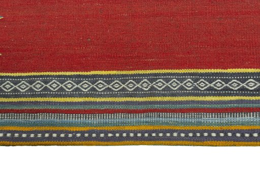 Central medallion detail of New Kilim Sofre rug from Iran / Persia