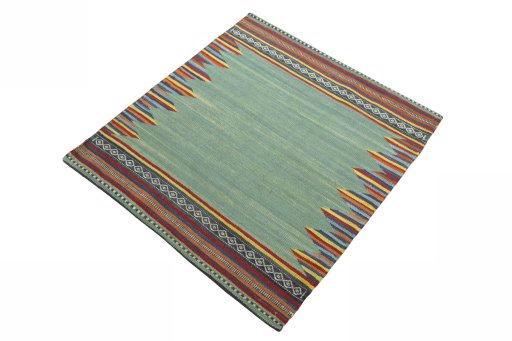 Corner detail of New Kilim Sofre rug showing border pattern and Wool pile