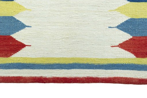 Central medallion detail of New Kilim Sofre rug from Iran / Persia