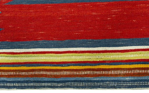 Central medallion detail of New Kilim Sofre rug from Turkey