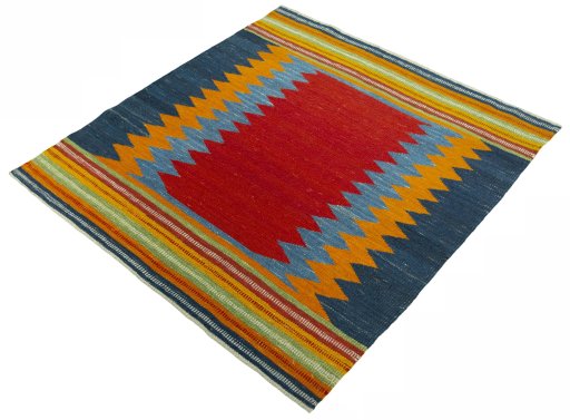 Corner detail of New Kilim Sofre rug showing border pattern and Wool pile