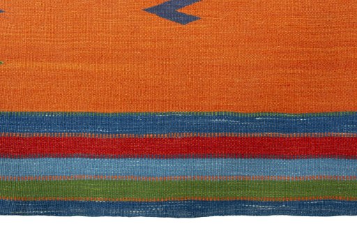 Central medallion detail of New Kilim Sofre rug from Turkey