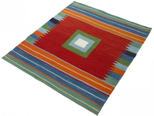 Corner detail of New Kilim Sofre rug showing border pattern and Wool pile