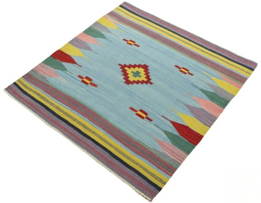 Corner detail of New Kilim Sofre rug showing border pattern and Wool pile