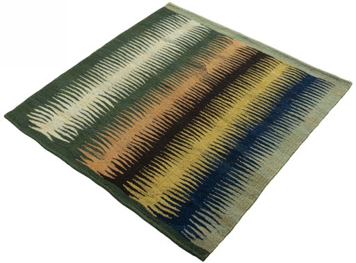 Corner detail of New Kilim Sofre rug showing border pattern and Wool pile