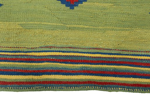 Central medallion detail of New Kilim Sofre rug from Turkey