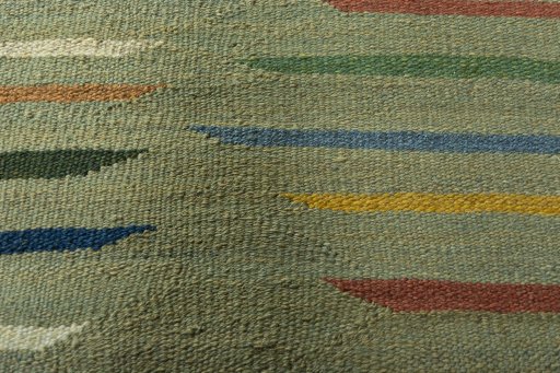 Backside of handmade New Kilim Sofre rug showing knot structure and weave density
