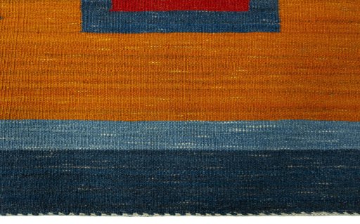Central medallion detail of New Kilim Sofre rug from Turkey