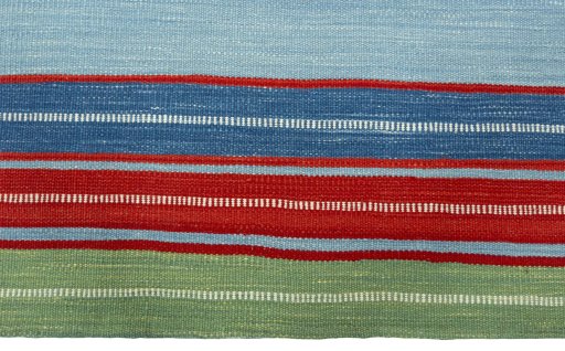 Central medallion detail of New Kilim Sofre rug from Turkey