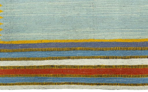 Central medallion detail of New Kilim Sofre rug from Turkey