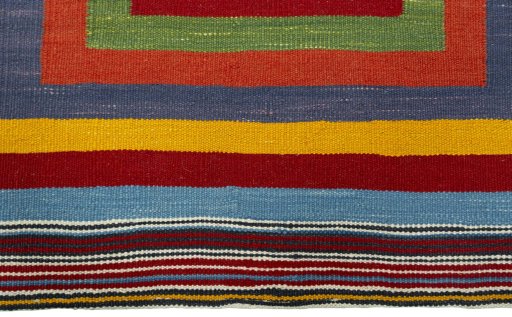 Central medallion detail of New Kilim Sofre rug from Turkey