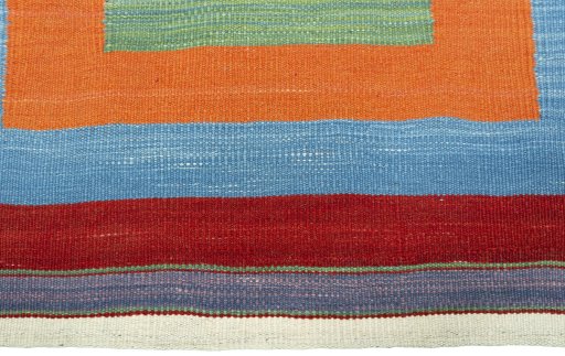 Central medallion detail of New Kilim Sofre rug from Turkey