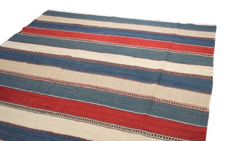 Surface texture of 1980s Modern Design rug with natural Wool and intricate pattern