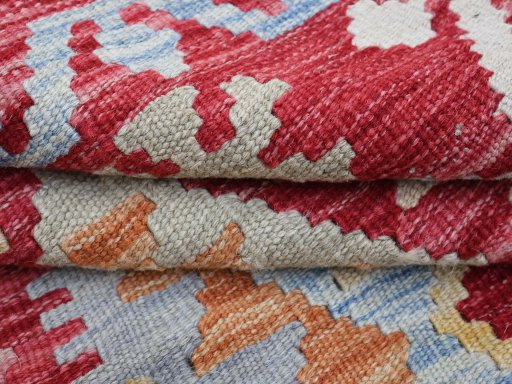 Close-up detail of New Modern Design rug from Pakistan showing Wool weave