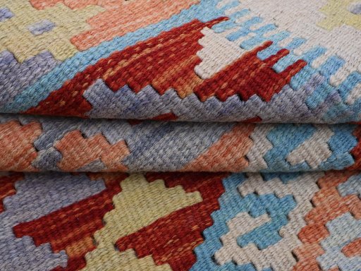 Close-up detail of New Modern Design rug from Pakistan showing Wool weave