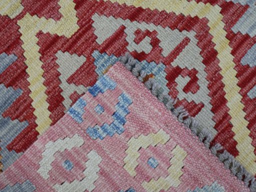 Surface texture of New Modern Design rug with natural Wool and intricate pattern