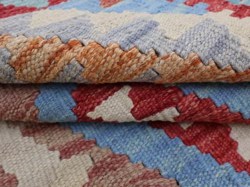 Close-up detail of New Modern Design rug from Pakistan showing Wool weave