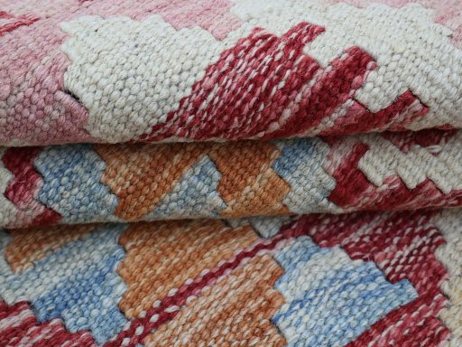 Close-up detail of New Modern Design rug from Pakistan showing Wool weave