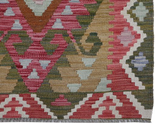 Close-up detail of New Modern Design rug from Pakistan showing Wool weave