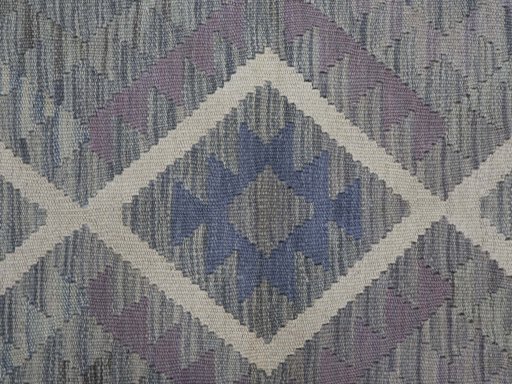 Central medallion detail of New Modern Design rug from Pakistan